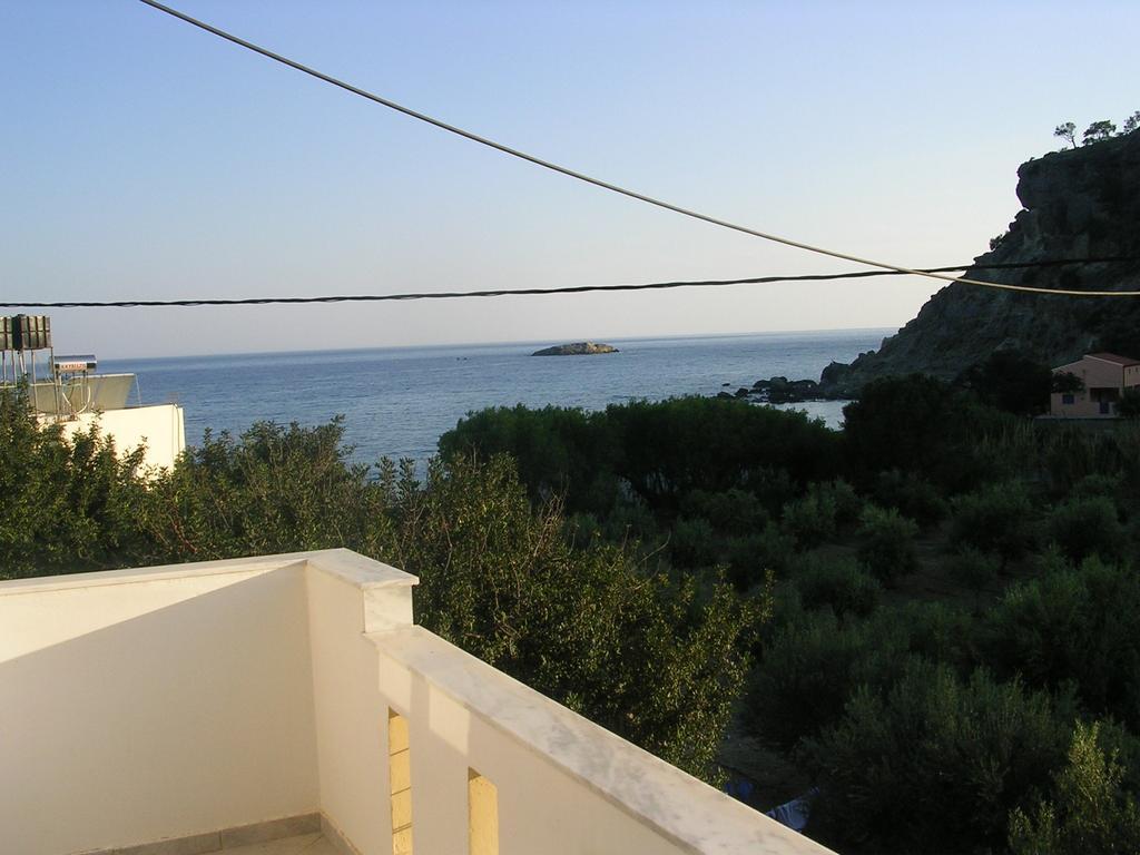 Stefanos Apartments Agia Fotia  Eksteriør billede
