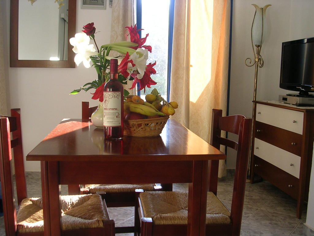 Stefanos Apartments Agia Fotia  Eksteriør billede